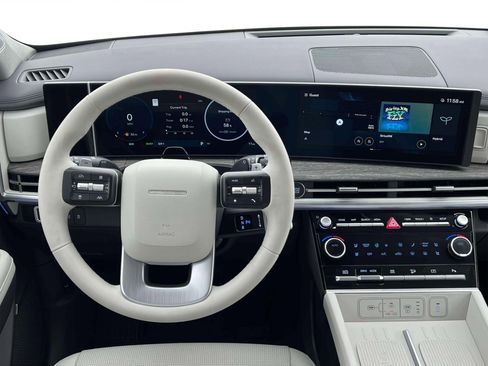 New 2025 Hyundai Santa Fe Limited AWD/4WD image 17
