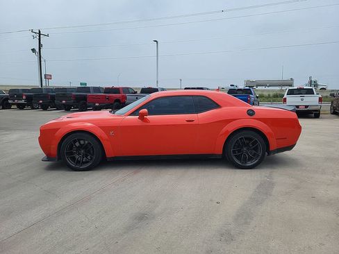 Used 2021 Dodge Challenger R/T Scat Pack RWD image 11