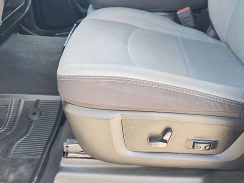 Used 2024 RAM 2500 Big Horn image 27