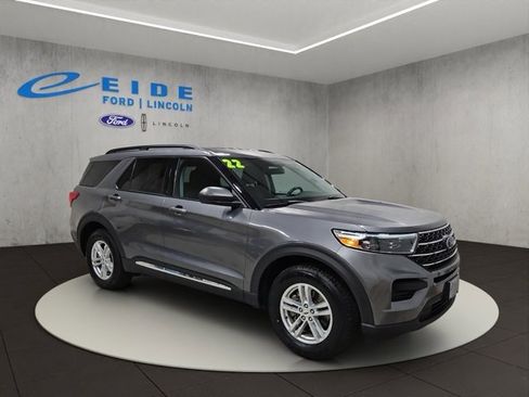 Used 2022 Ford Explorer XLT w/ Class IV Trailer Tow Package image 1