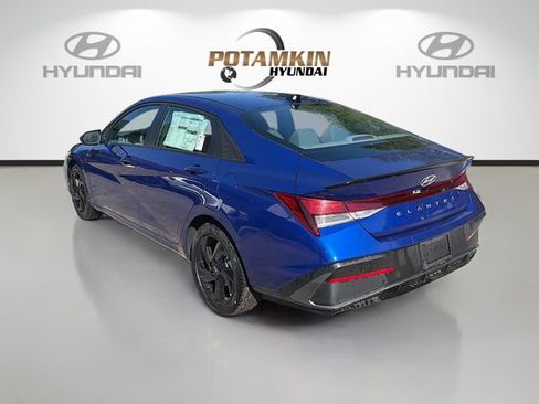 Certified 2026 Hyundai Elantra Sport FWD image 7