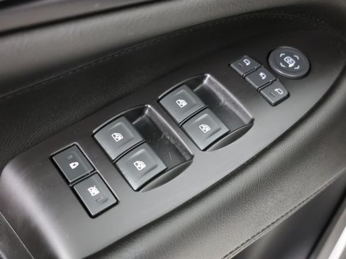 Used 2020 Cadillac Escalade Luxury AWD/4WD image 25