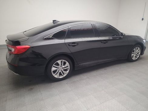 Used 2019 Honda Accord LX image 10