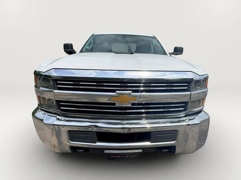Used 2018 Chevrolet Silverado 2500 W/T w/ WT Convenience Package RWD image 6