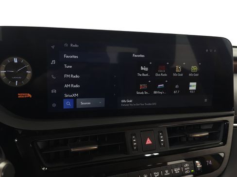 Used 2023 Lexus ES 350 w/ Premium Package image 22