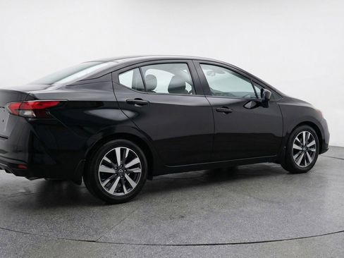 Used 2025 Nissan Versa SV FWD image 9