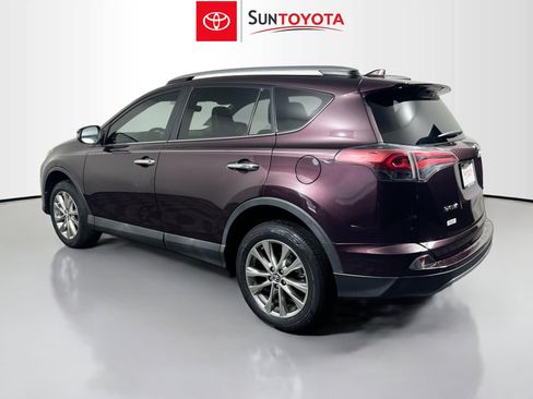 Used 2018 Toyota RAV4 Limited FWD image 6
