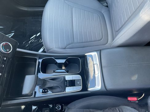 Certified 2024 Hyundai Santa Cruz SE image 16