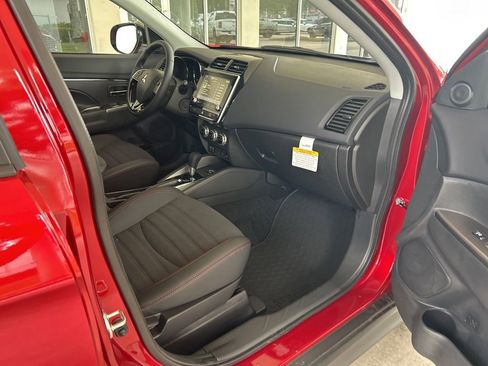 New 2025 Mitsubishi Outlander Sport SE image 22