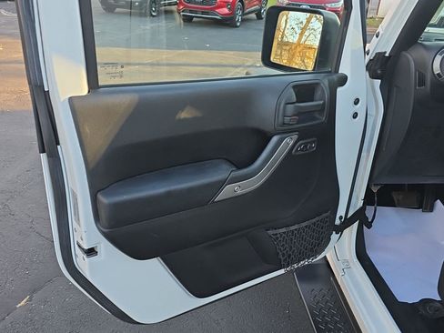 Used 2015 Jeep Wrangler Unlimited Sport w/ Quick Order Package 24S image 12