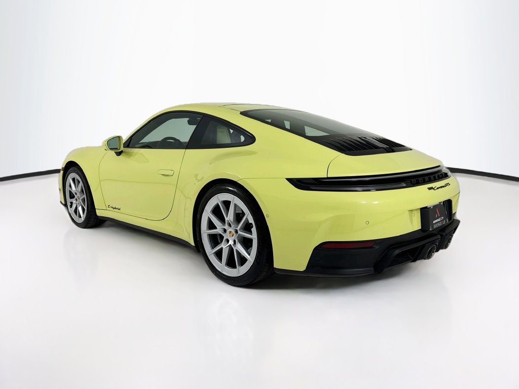 Certified 2025 Porsche 911 Carrera 4 GTS AWD/4WD image 3