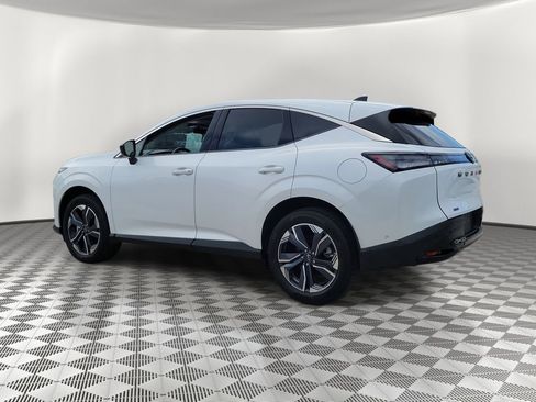 Used 2025 Nissan Murano SV image 8