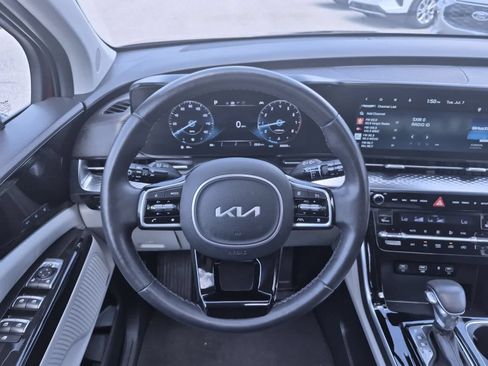 Used 2024 Kia Carnival SX Prestige FWD image 24