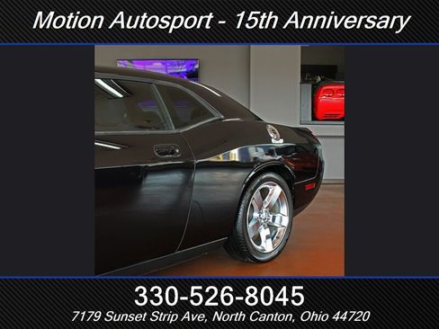 Used 2010 Dodge Challenger R/T RWD image 39