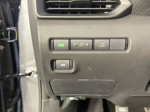 New 2025 Nissan Sentra S image 28