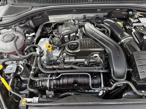 Used 2025 Volkswagen Jetta Sport FWD image 29