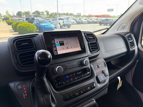 New 2026 RAM ProMaster 3500 w/ Convenience Group FWD image 22