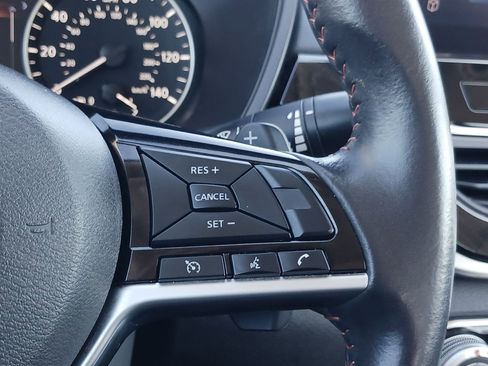 Used 2024 Nissan Altima 2.5 SR w/ SR Premium Package image 20