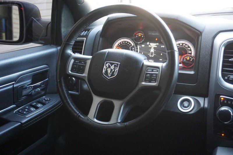 Used 2022 RAM 1500 Warlock AWD/4WD image 33