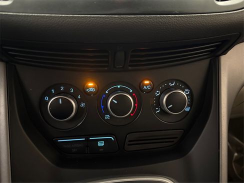 Used 2014 Ford Escape SE image 30