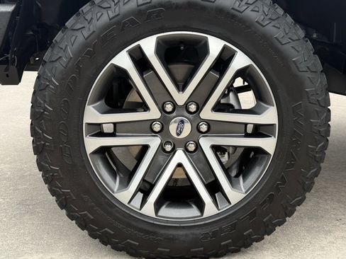 Used 2022 Ford F150 XL w/ STX Appearance Package AWD/4WD image 12