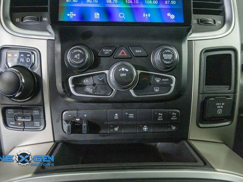 Used 2018 RAM 1500 Big Horn AWD/4WD image 18
