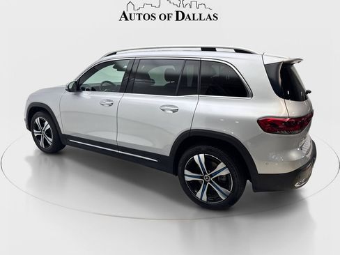 Used 2023 Mercedes-Benz EQB 300 4MATIC w/ Exclusive Package image 9