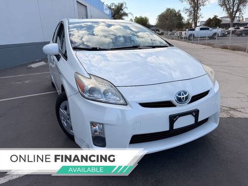 Used 2010 Toyota Prius Two FWD image 2