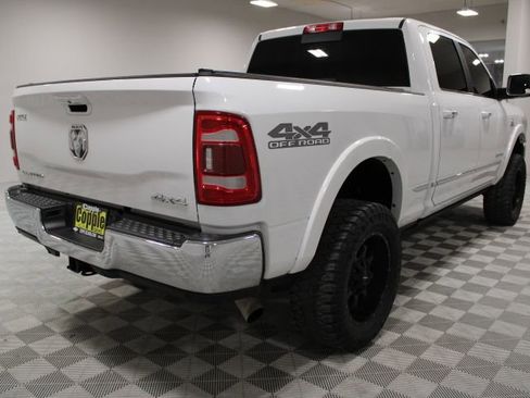 Used 2022 RAM 2500 Limited image 11