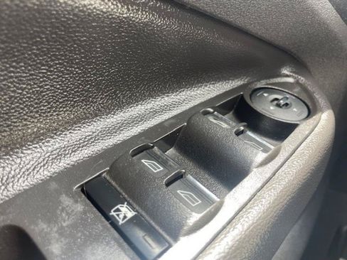 Used 2014 Ford Escape Titanium w/ Equipment Group 401A AWD/4WD image 11