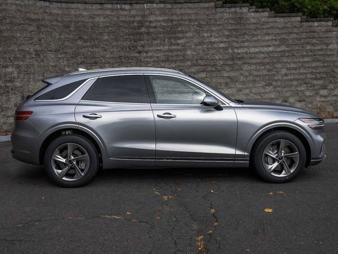 New 2026 Genesis GV70 2.5T image 3