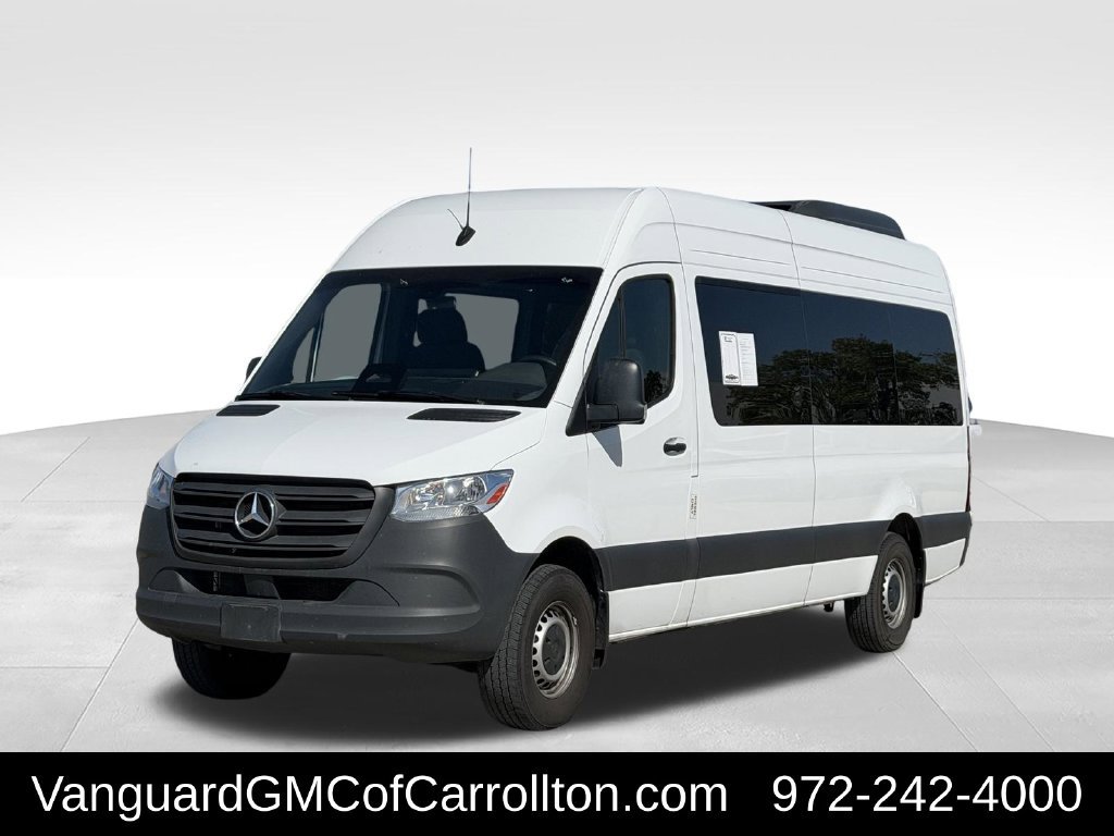 Used 2025 Mercedes-Benz Sprinter 2500 image 5