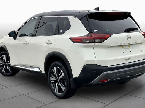 Used 2023 Nissan Rogue SL FWD image 21