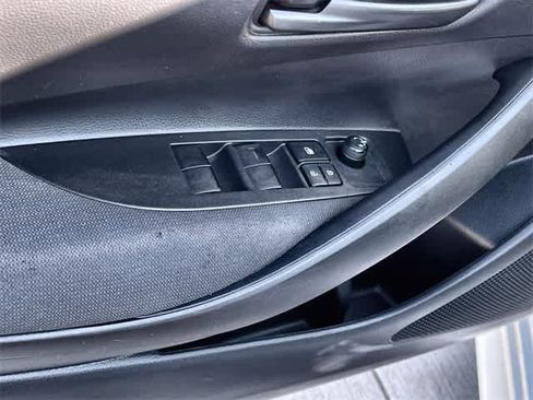 Used 2023 Toyota Corolla LE image 29