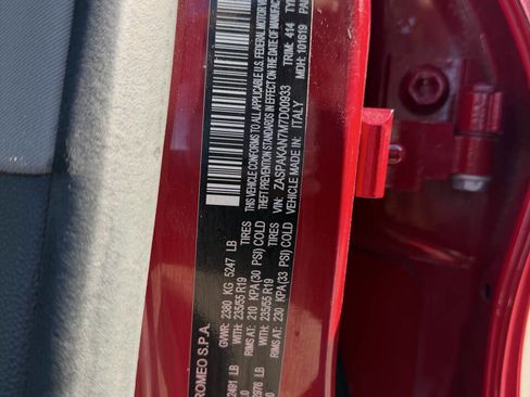 Used 2021 Alfa Romeo Stelvio Sprint w/ Nero Edizione image 11