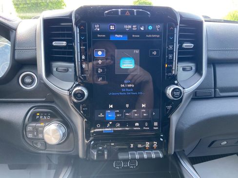 Used 2022 RAM 1500 Laramie w/ Sport Appearance Package AWD/4WD image 32