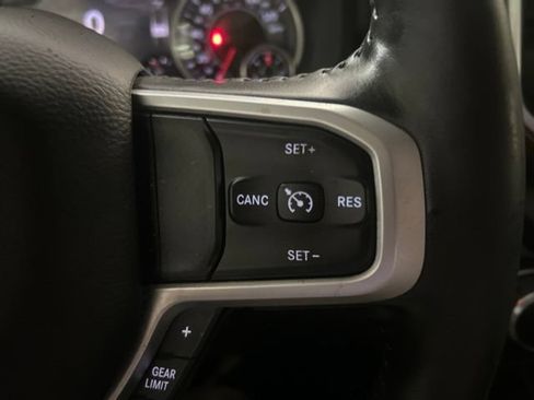 Used 2020 RAM 1500 Big Horn AWD/4WD image 16