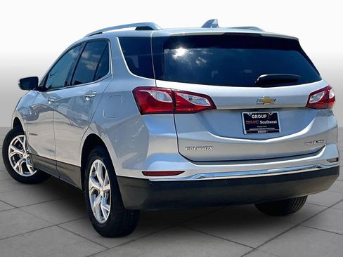 Used 2018 Chevrolet Equinox Premier AWD/4WD image 12