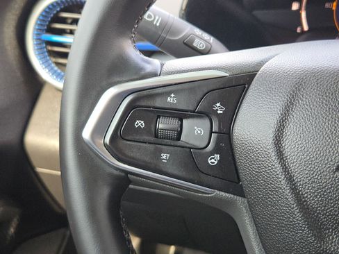 Used 2024 Chevrolet Trax LT w/ Driver Confidence Package image 22