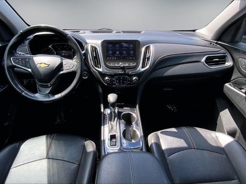 Used 2022 Chevrolet Equinox Premier AWD/4WD image 14