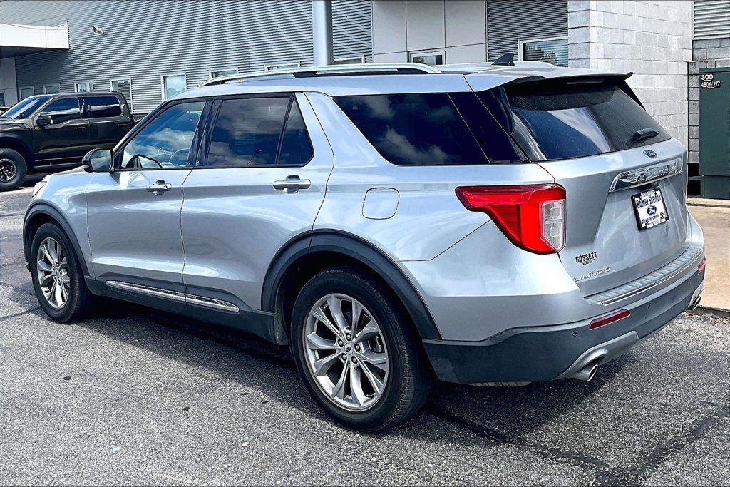 Used 2021 Ford Explorer Limited RWD image 3