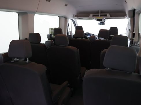 Used 2019 Ford Transit 350 XLT RWD image 28