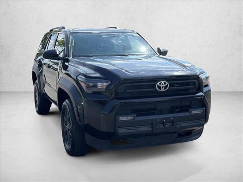 Certified 2025 Toyota 4Runner SR5 AWD/4WD image 3
