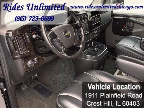 Used 2015 Chevrolet Express 2500 Extended RWD image 20
