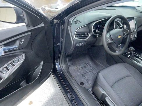 Used 2023 Chevrolet Malibu LS FWD image 12