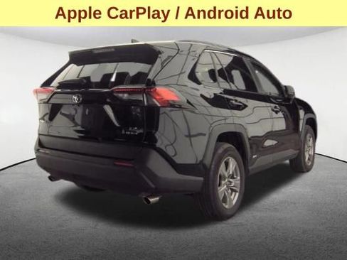 Used 2025 Toyota RAV4 LE AWD/4WD image 5