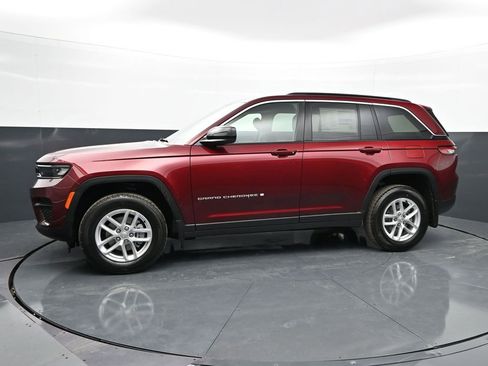 New 2026 Jeep Grand Cherokee Laredo X AWD/4WD image 7