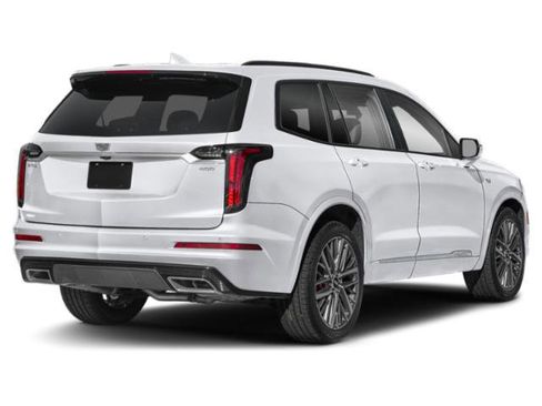Certified 2024 Cadillac XT6 Sport w/ LPO, Onyx Lite Package image 2