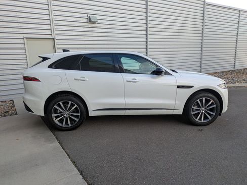 New 2026 Jaguar F-PACE R-Dynamic S image 6