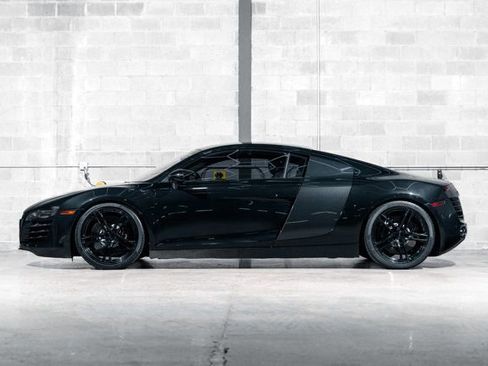 Used 2008 Audi R8 V8 image 6